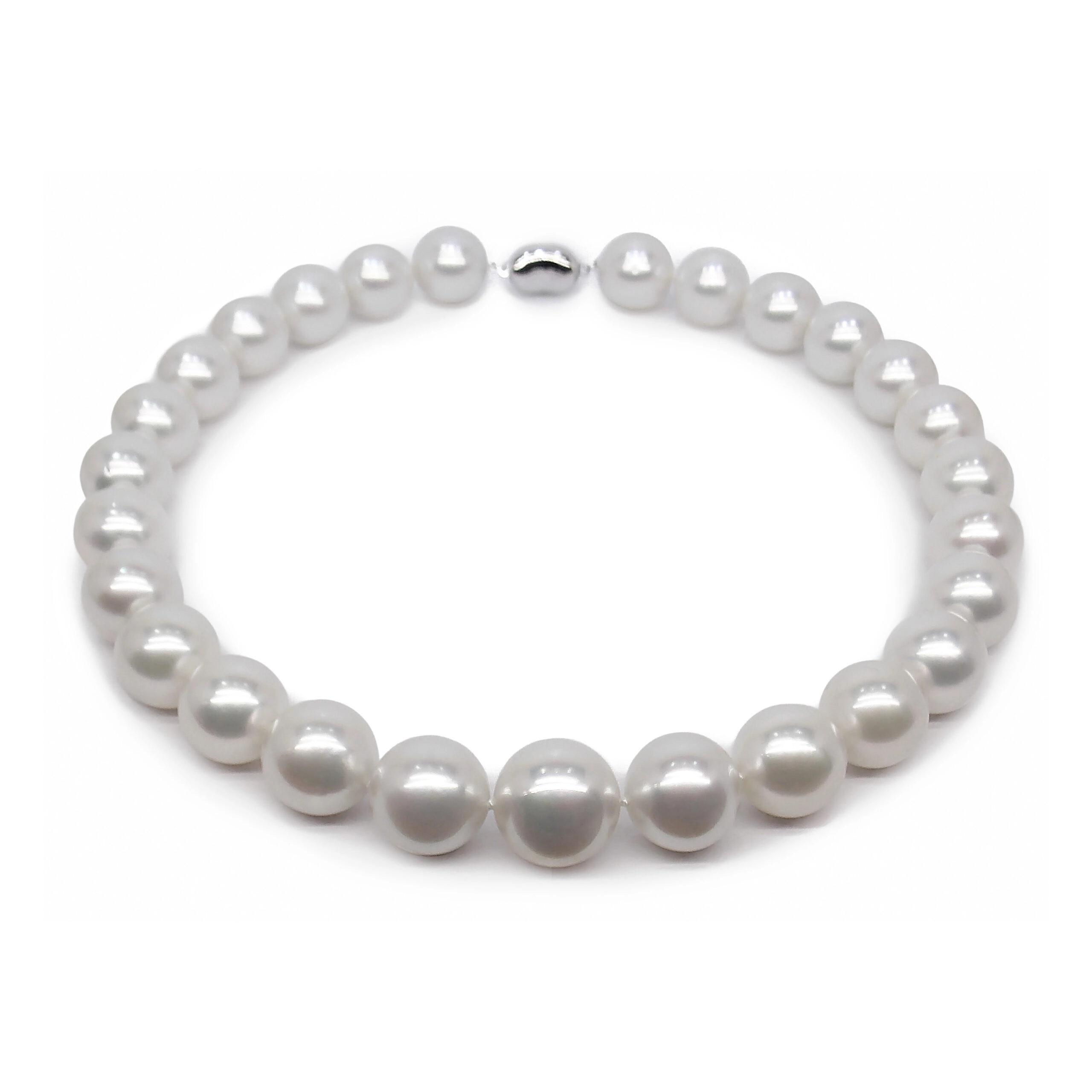 South Sea dégrader pearl necklace