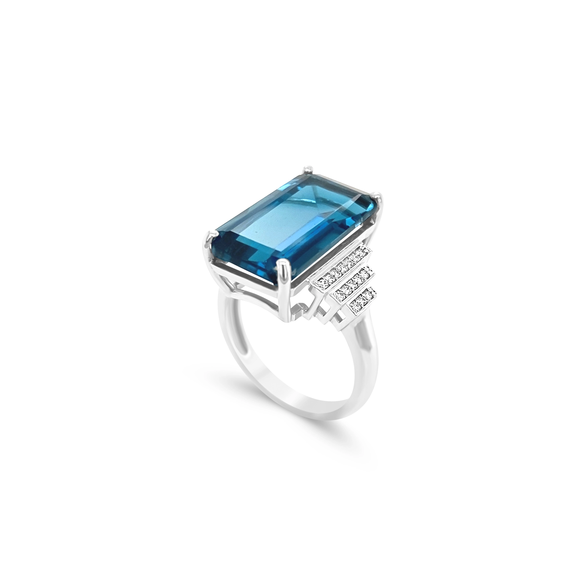 Ring with london blue topaz