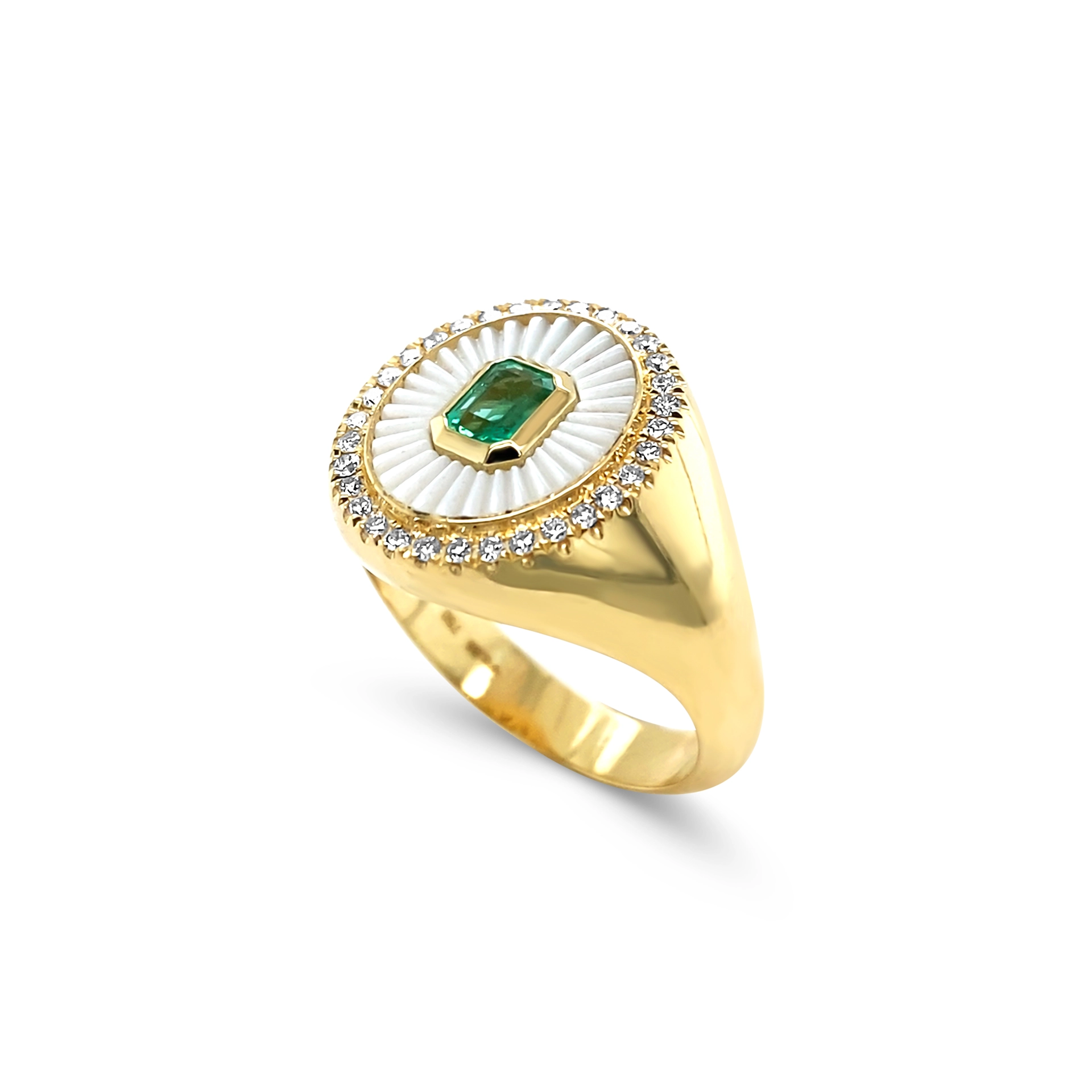 Emerald chevalier ring