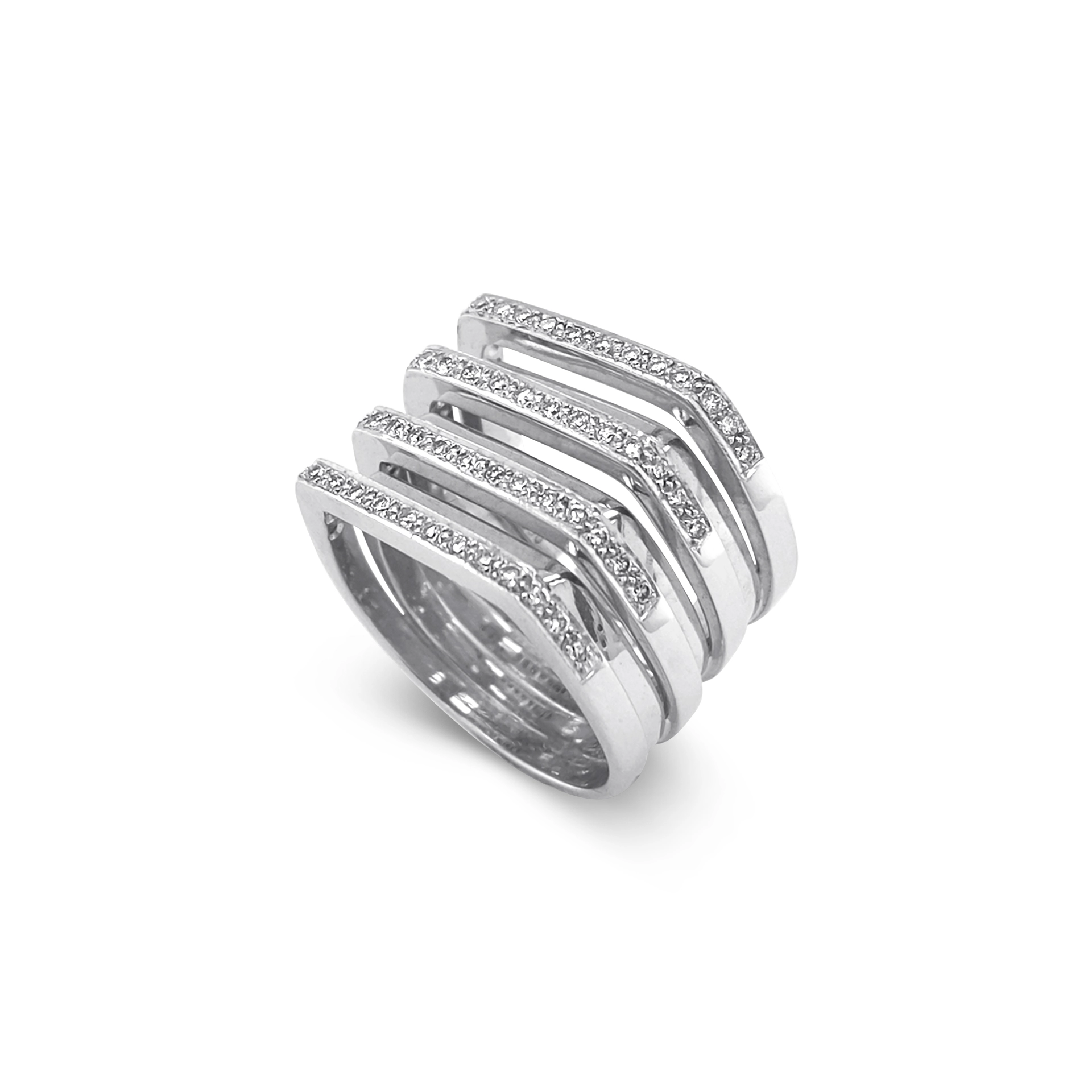 Geometric ring with diamonds 
