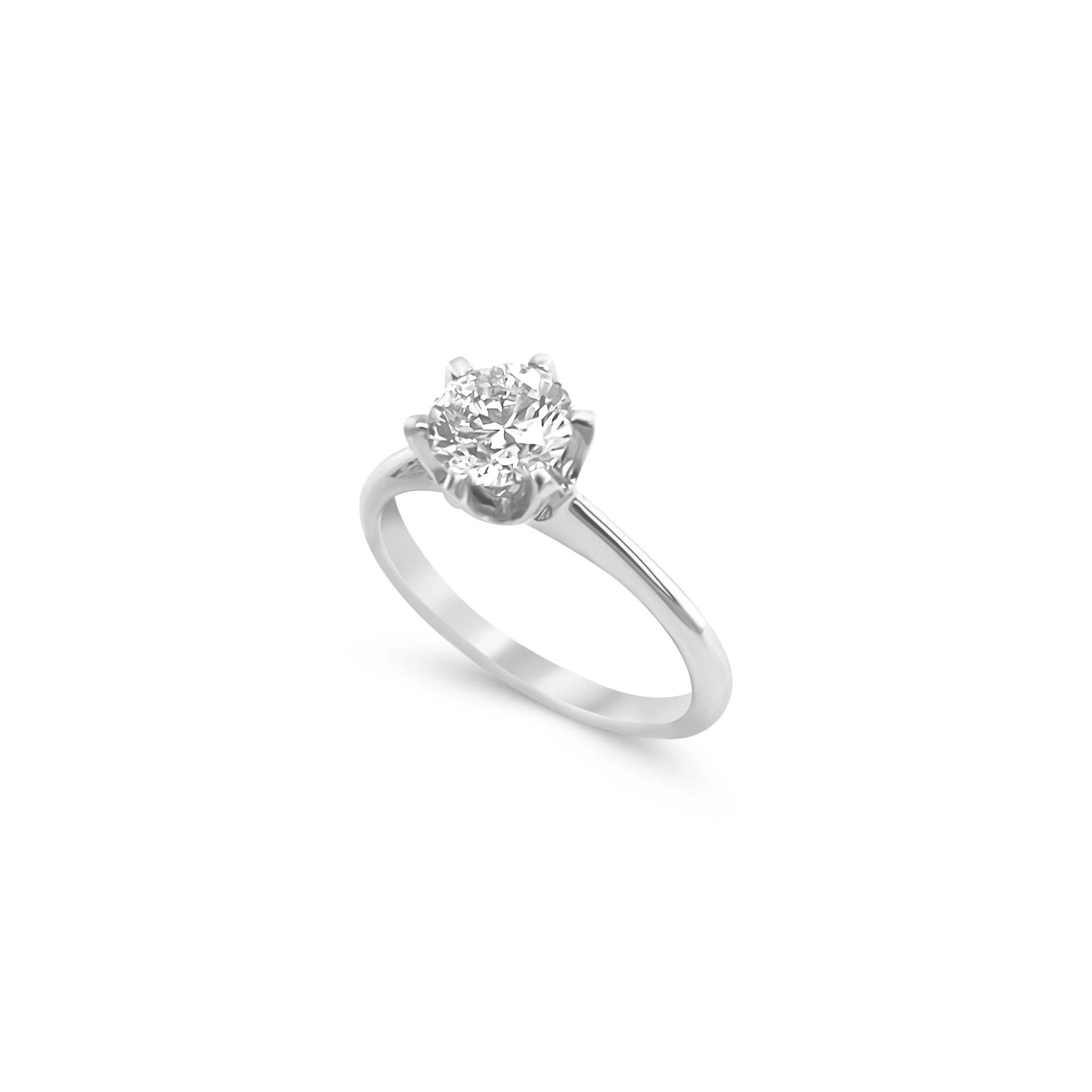 Solitaire ring